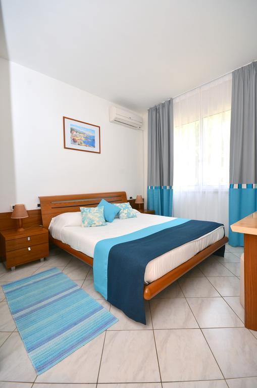 Verudela Villas Pula Kamer foto