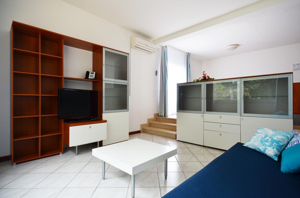 Verudela Villas Pula Buitenkant foto
